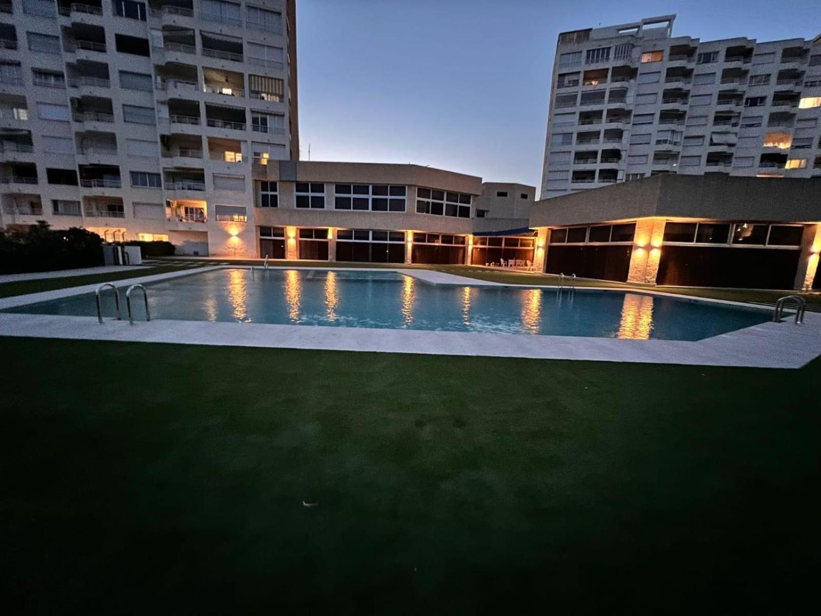 Luxe Beach Two By Gloove Apartment Villajoyosa Exterior photo